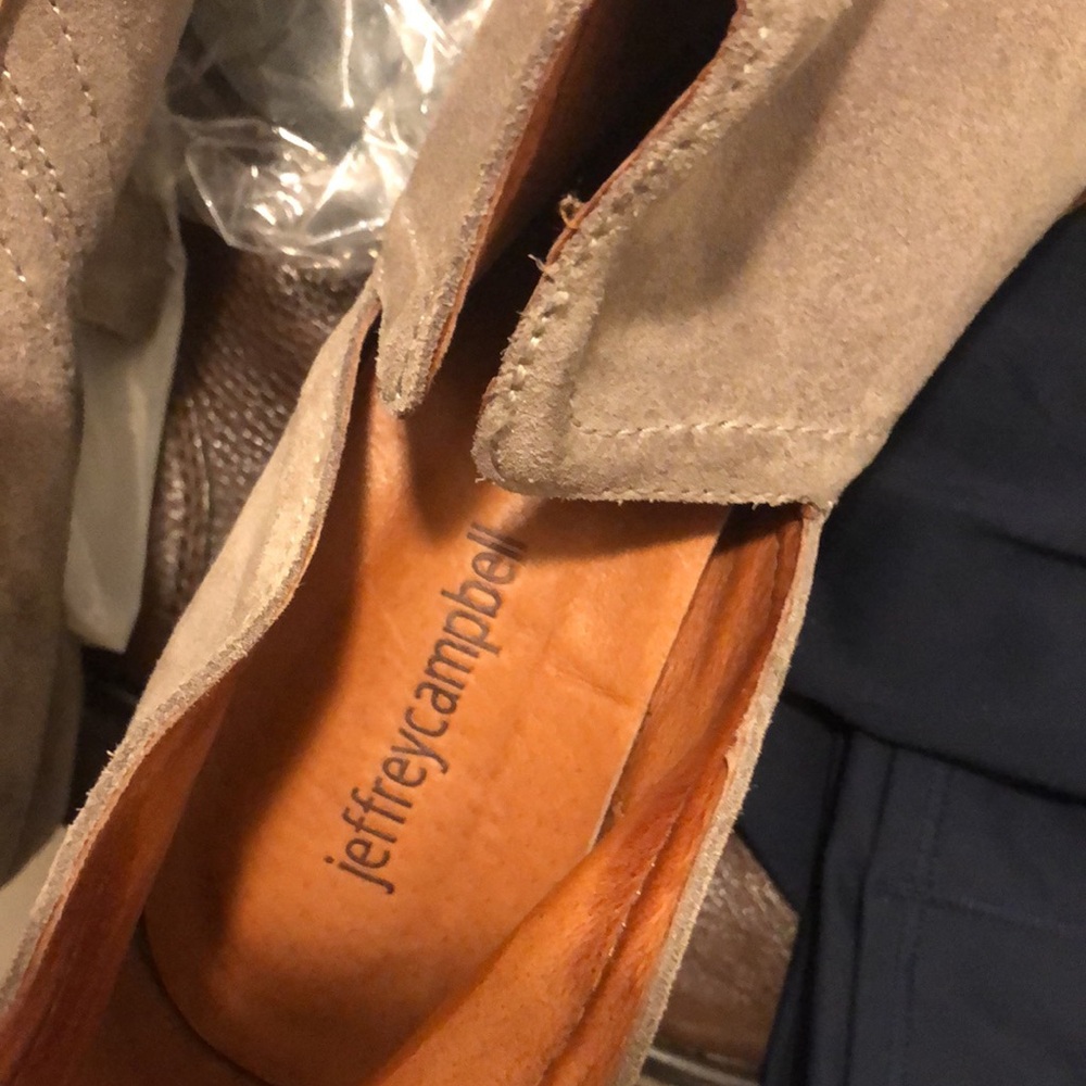 Jeffrey Campbell Rosalee Ankle Siede Bootie 11 - Picture 3 of 5